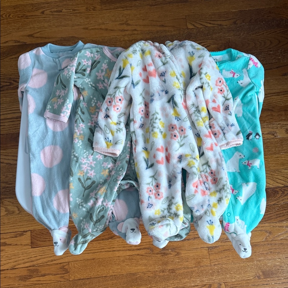 Bundle of Fuzzy Footies